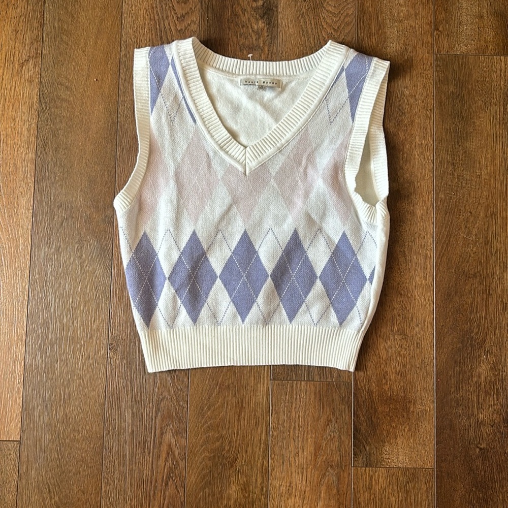 Sleeveless cardigan
